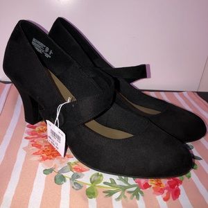 American Eagle “Kim” Size 13! NWT